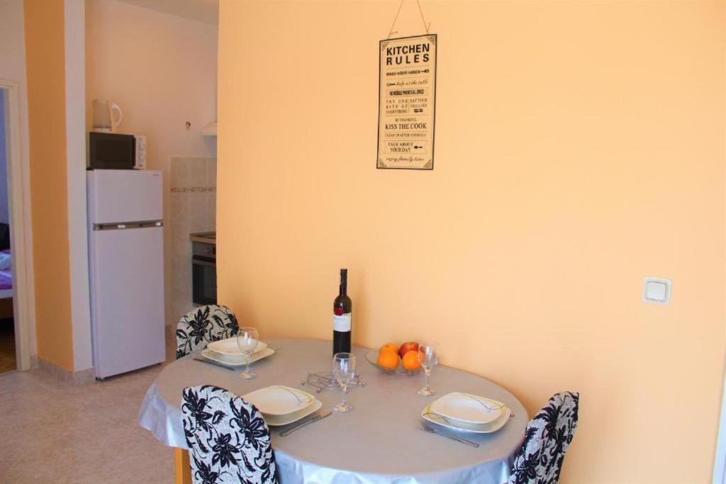 Apartment Nana Primošten Kültér fotó